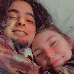 Meet your Posher, Farrah